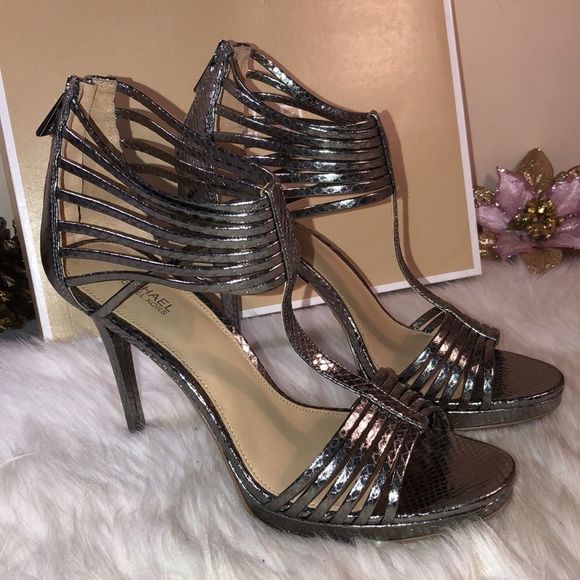 NIB! HP!! Michael Kors Leann Leather Strappy Evening Sandals - Picture 6 of 12